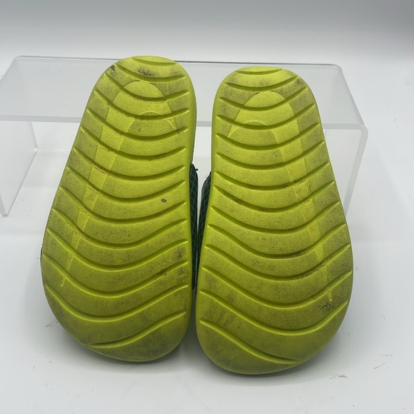 Nike Slides, size 8C - Picture 2 of 4